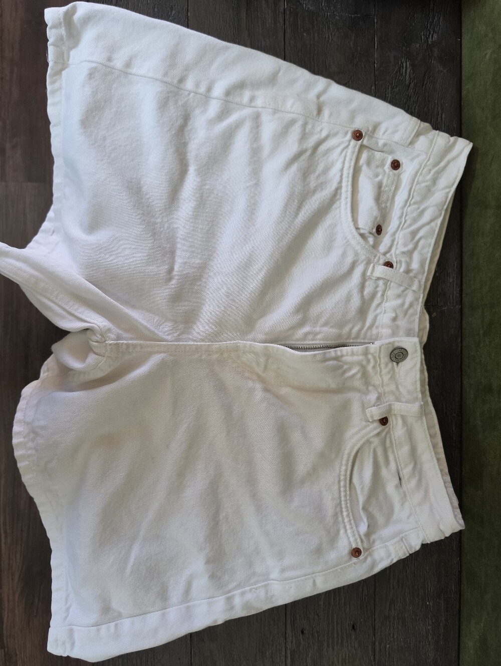 Zara White Denim Bermuda Shorts Size 8 NWOT